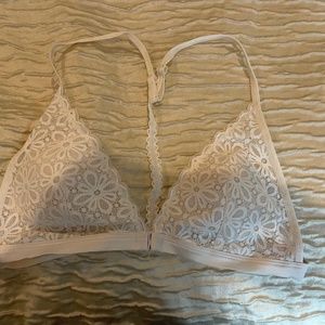 Victoria's Secret Cream Lace Racerback Bralette Size L